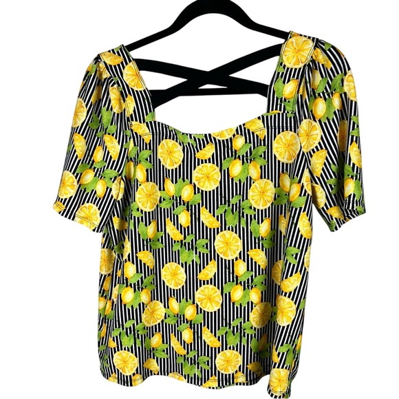 Cato Lemon Print Crisscross Back Top - Size Large Fun Summer Print - Picture 2 of 7